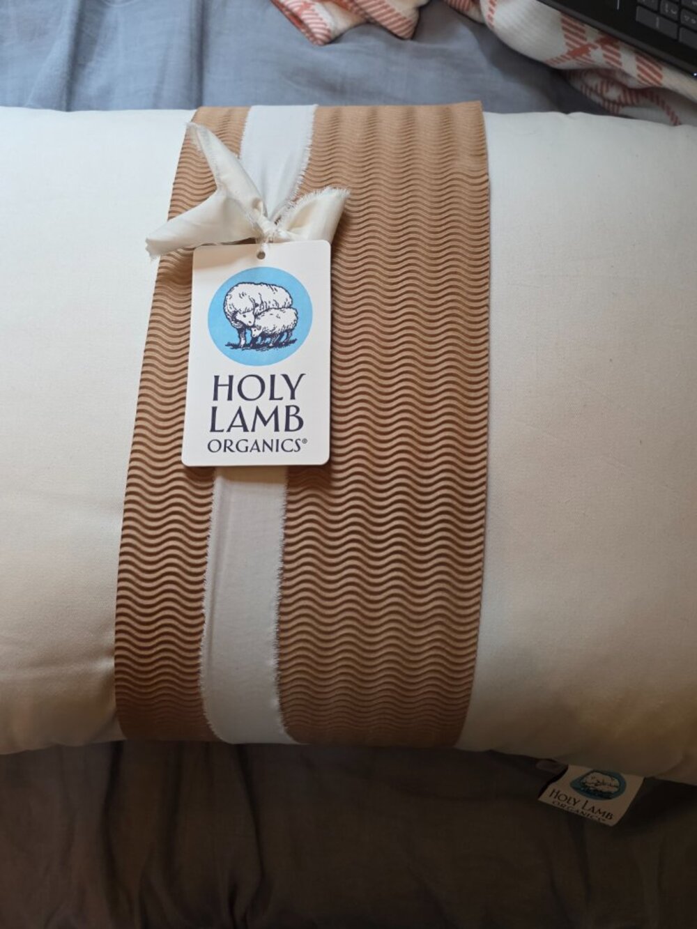 Wool Pillow - Picture 3 of 3